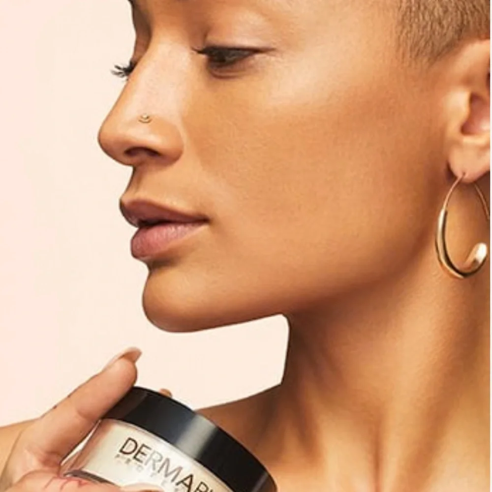 Dermablend Illuminating Banana Powder